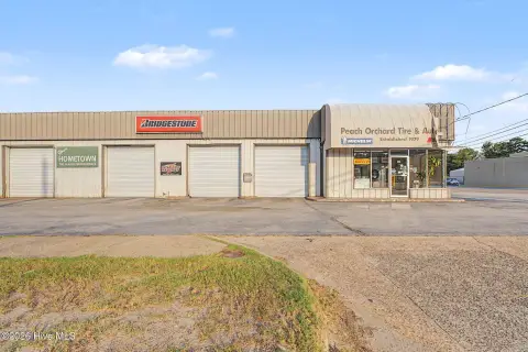Four-Bay Auto Shop