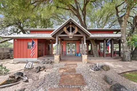 Horseshoe Bay Ranch on Highway