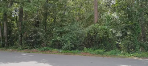 Residential Land in Growing Area