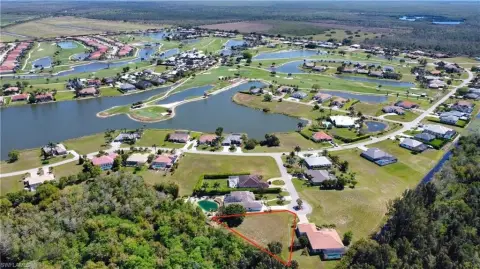 Residential Lot in Golf Community