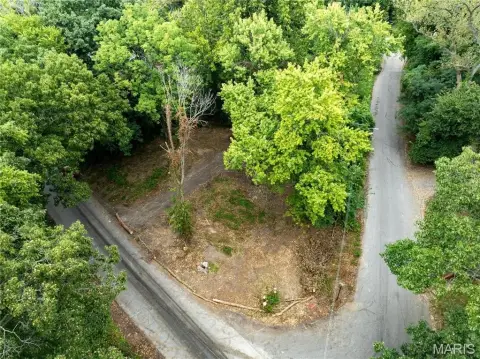 Residential Lot in Riverview, MO