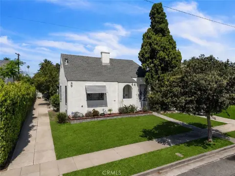 Spanish-Style Duplex with Upgrades