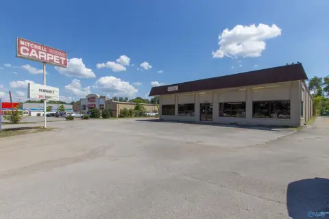 Huntsville Commercial Building For Sale