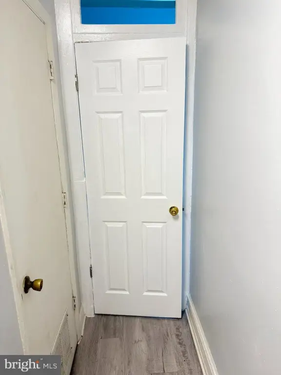 Picture 11