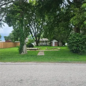 Vacant Lot in Moro, IL