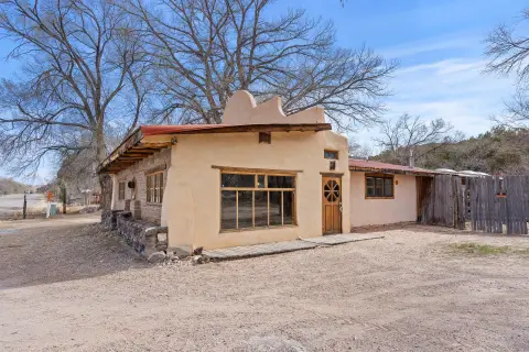 Ojo Caliente Mixed-Use Property