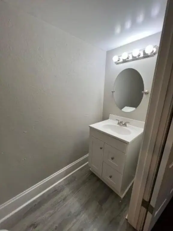 Picture 37