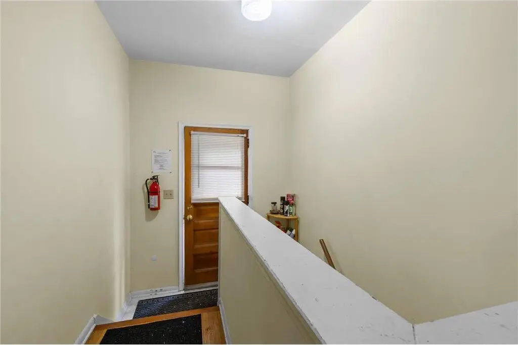 Picture 10