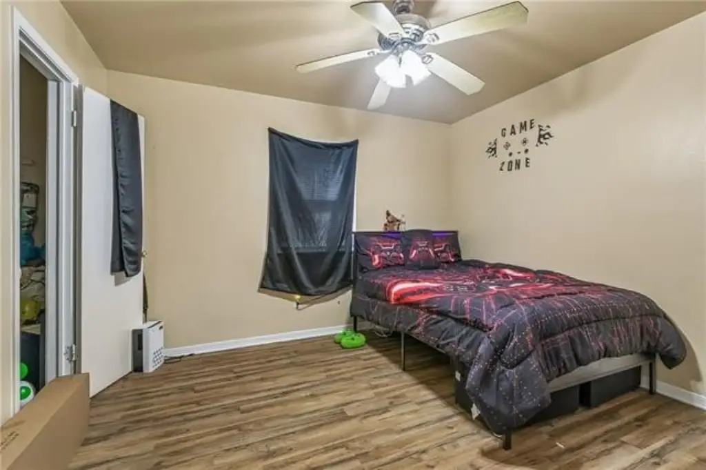 Picture 17