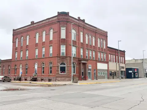 Historic Mixed-Use Building in Iowa