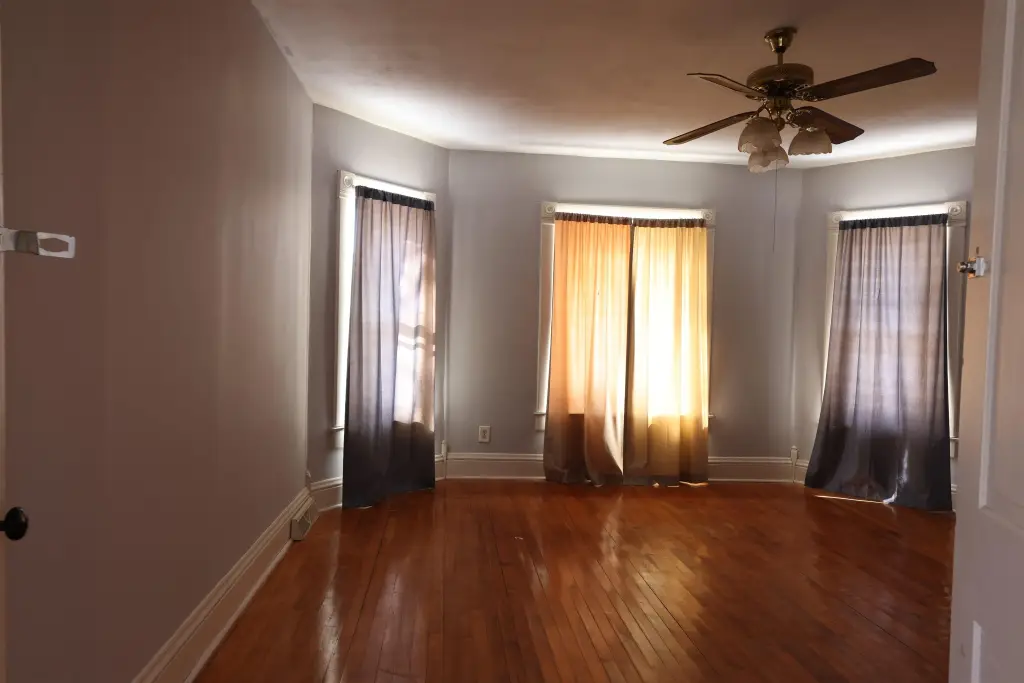Picture 8