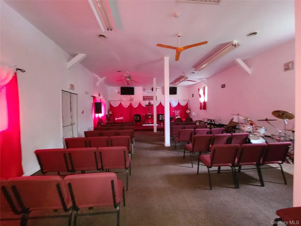 Picture 19