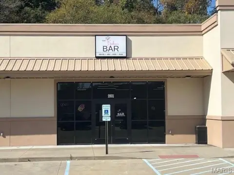 Retail Space in High-Traffic Location