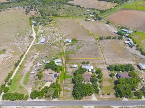 6.5 Acres in Atascosa, TX