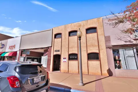 Versatile Commercial Property in Lubbock