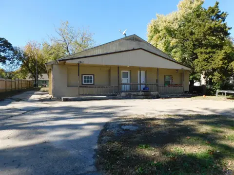 Renovated Duplex in Topeka, Kansas
