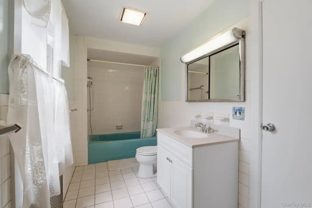 Picture 9