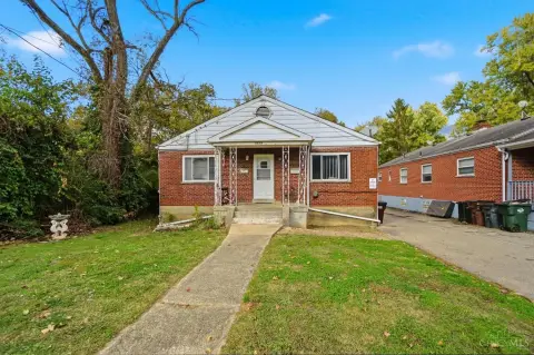 Sharonville Duplex with Income Potential