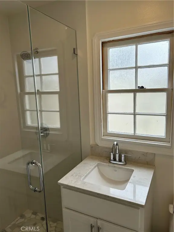 Picture 30