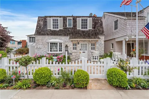 Furnished Duplex with Garage