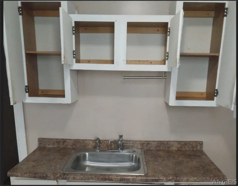 Picture 3