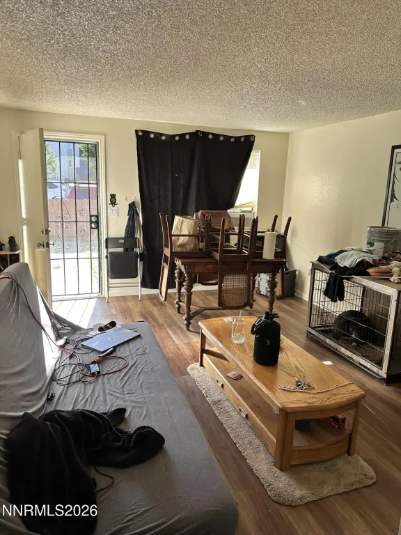 Picture 8
