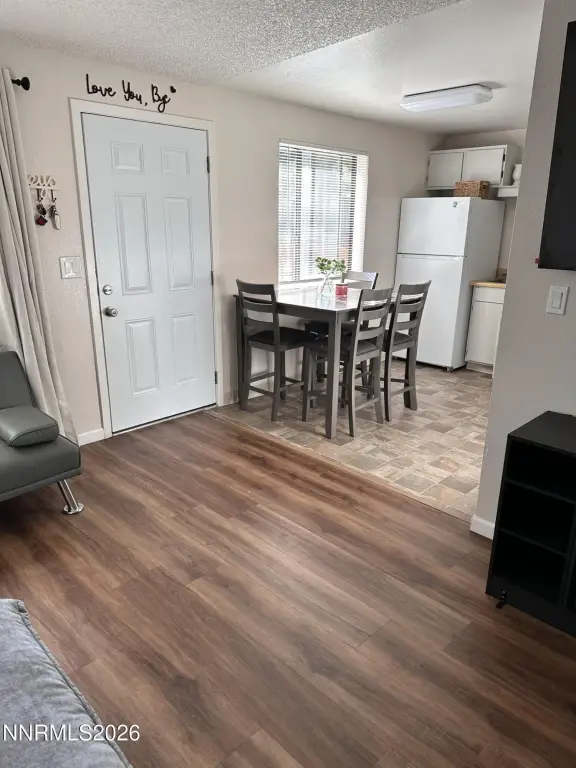 Picture 19