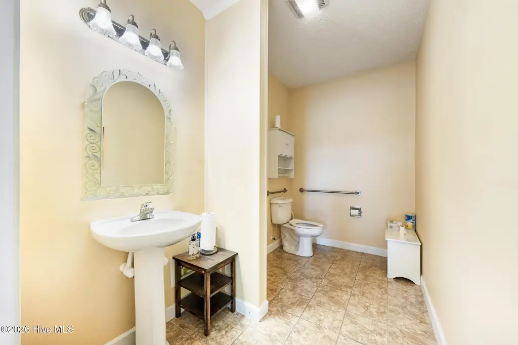 Picture 12