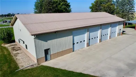 Heated Shop with Office Space