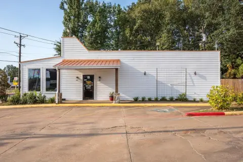 Renovated Restaurant Property