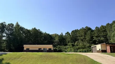 Mixed-Use Property with Workshop