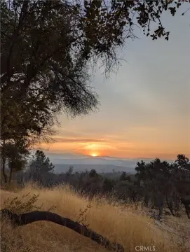 Ready-to-Build Land Near Yosemite