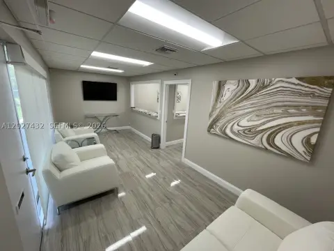 Renovated Office Unit
