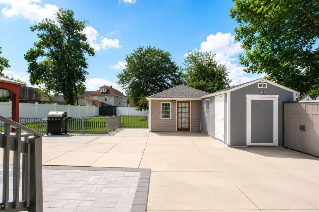 Picture 9