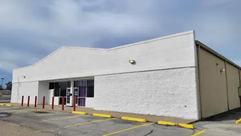 Jonesboro Retail Space For Lease