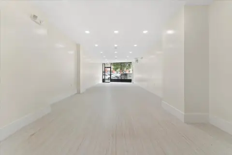 Newly Renovated Retail/Office Space