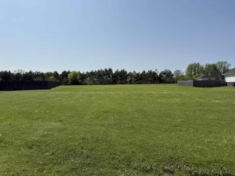 Acre Lot in Caddo Trace