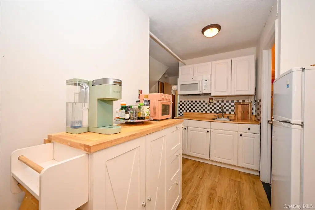Picture 12
