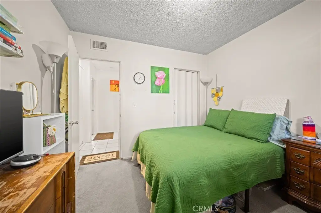 Picture 28
