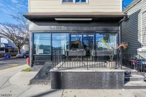 Turn-Key Restaurant Opportunity in Wallington