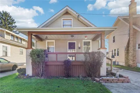Triplex with Loft Residence