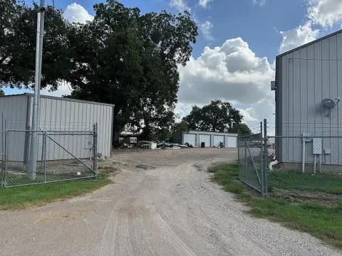 La Grange Commercial Construction Yard