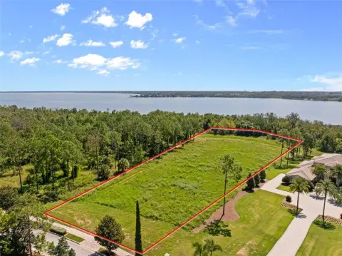 Lakefront Land in Bella Collina