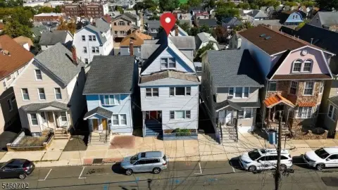 Vacant Triplex with City Views