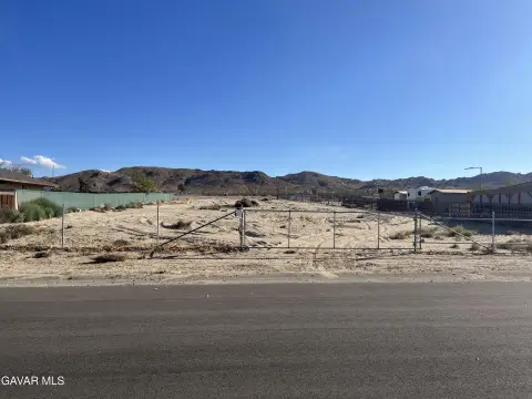 Lake Los Angeles Land Opportunity