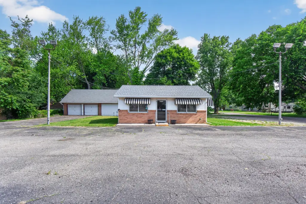 Picture 3