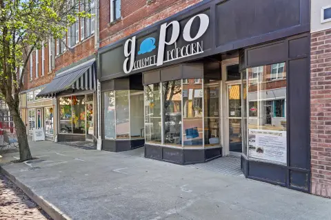 Downtown Fulton Commercial Space Available