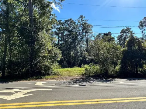 Commercial Land