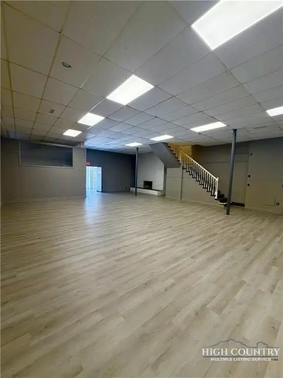 Picture 4