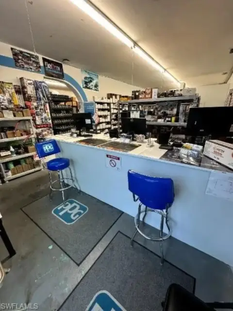 Downtown Naples Retail Investment Opportunity